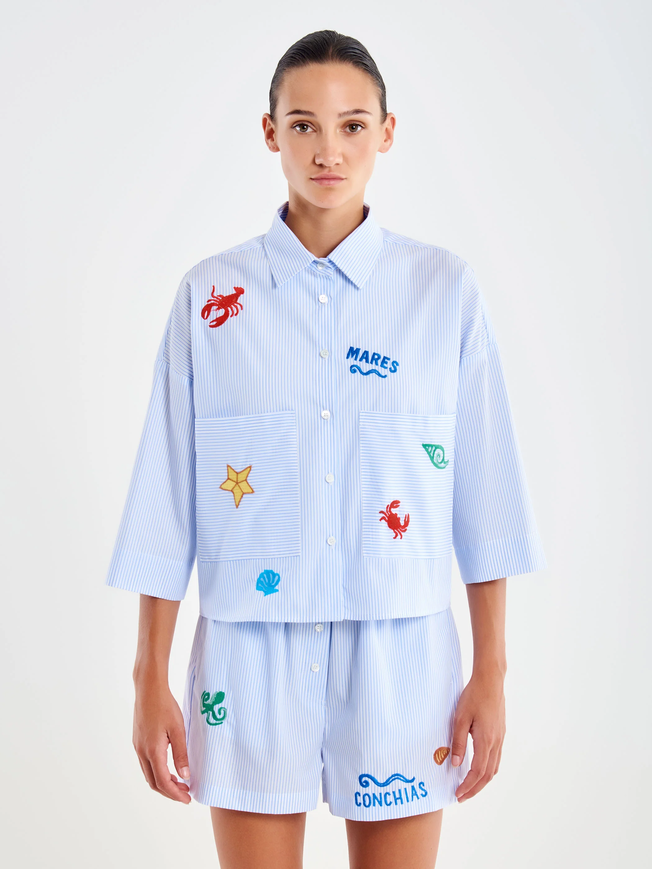 Camicia Cropped con Ricami - Image 2