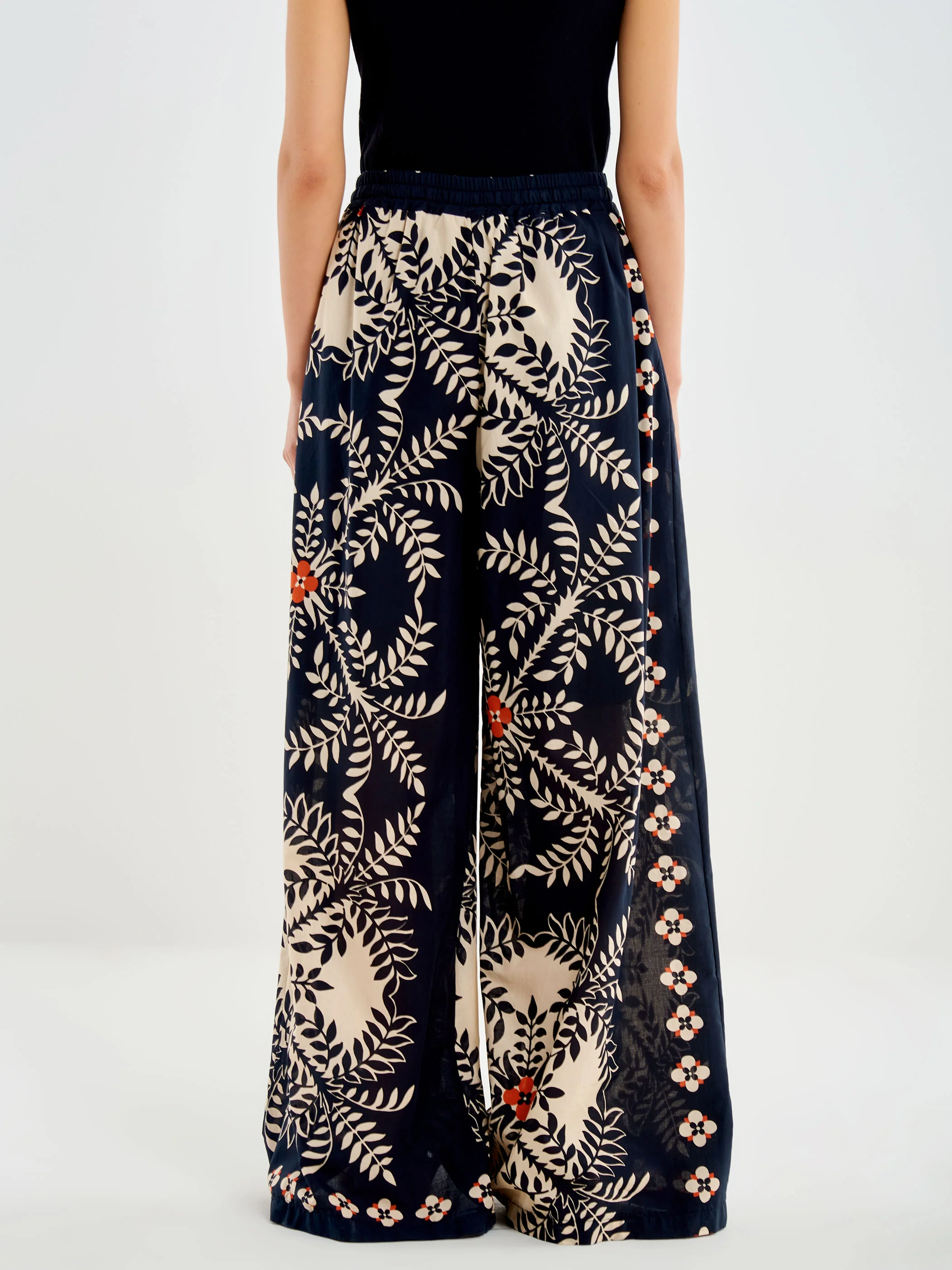 Pantalone Ampio Fantasia - Image 3