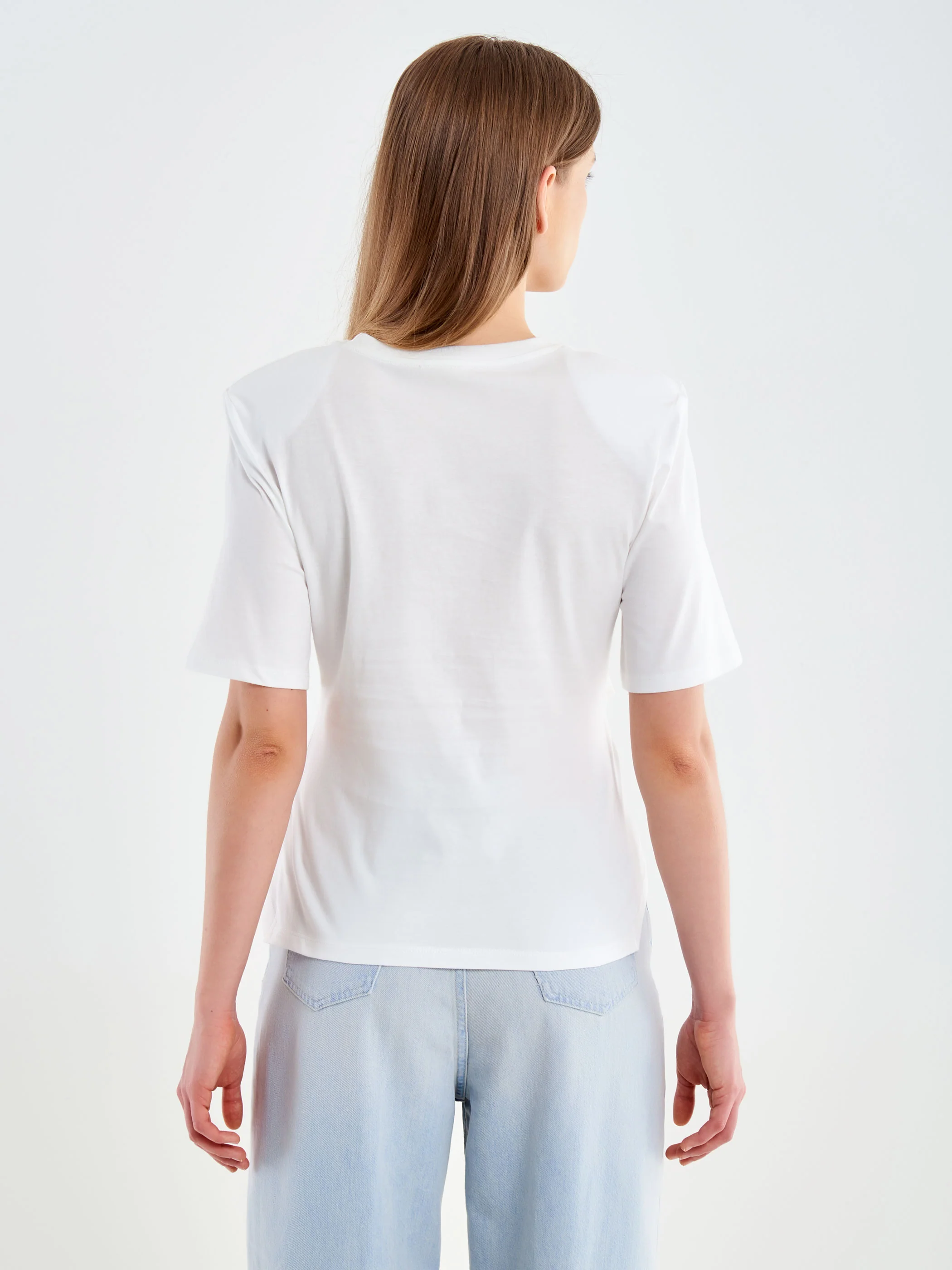 T-shirt con Intreccio Frontale - Image 3